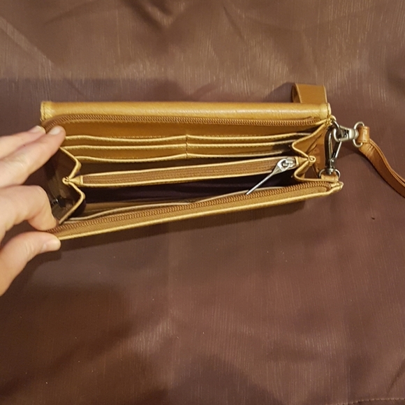 Matt & Nat - Picture 2 of 3